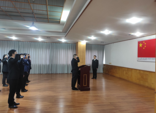 赣州市www.28365-365_28365备用网址_365天第三季无删除完整翻译举行宪法宣誓仪式